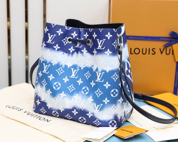 2022年春夏新作超限定で争奪戦♪LV LOUIS VUITTON ルイヴィトン ネオノエ コピー ESCALEネオノエ エスカル M45124
